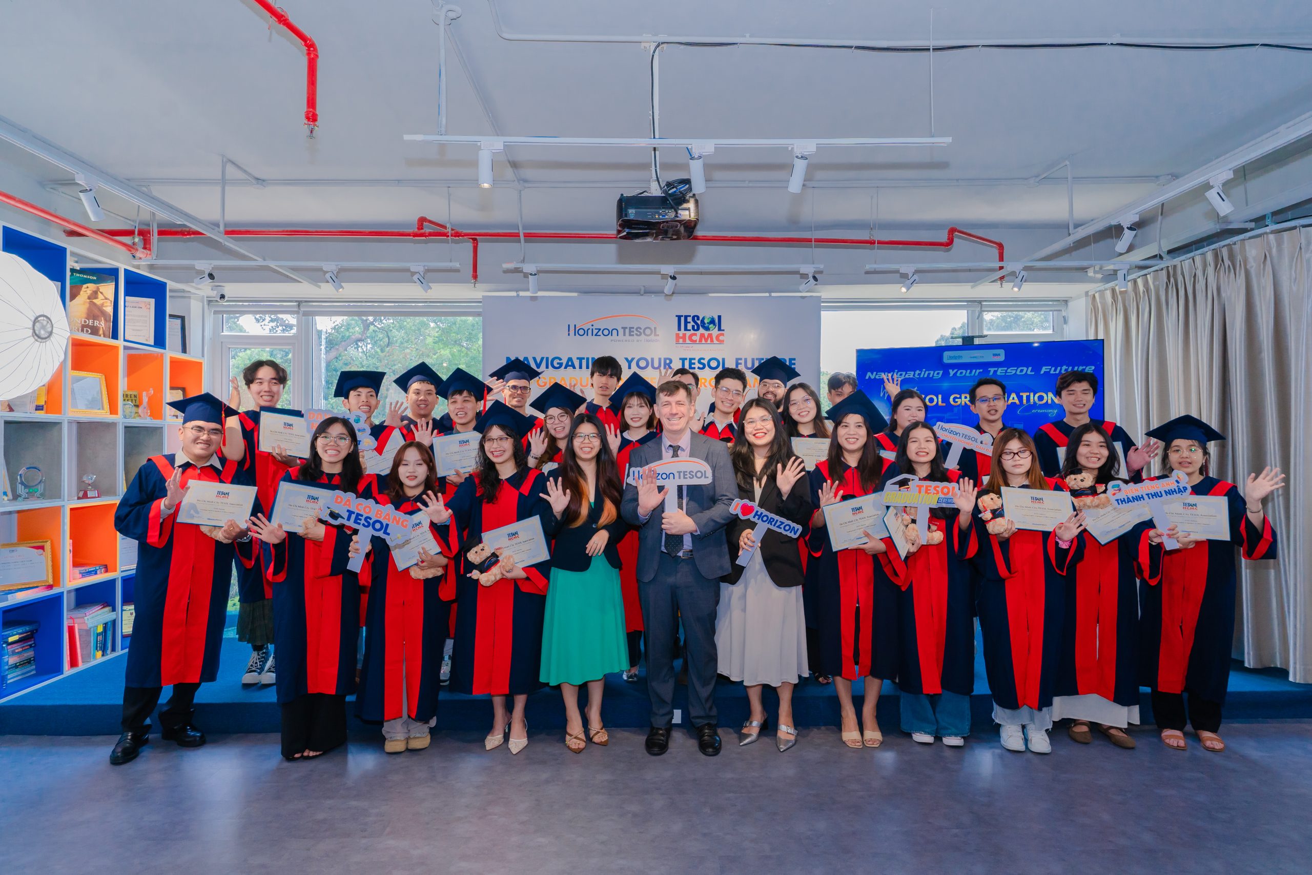 Lễ trao bằng TESOL tháng 10/2025